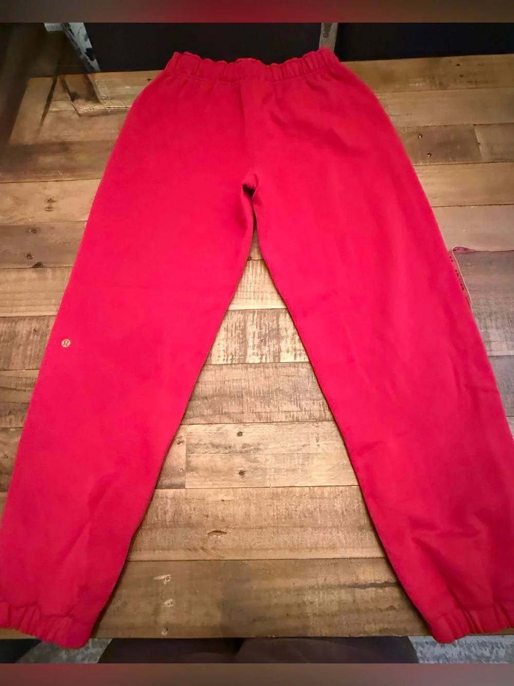 lululemon Lunar New Year Scuba Mid-Rise Oversized Jogger Dark Red Small EUC